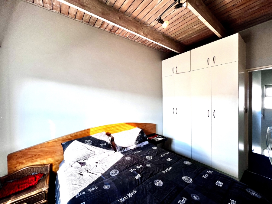 2 Bedroom Property for Sale in Table View Western Cape
